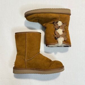 Koolaburra by Ugg Size 7 Brown Short Bow Boots